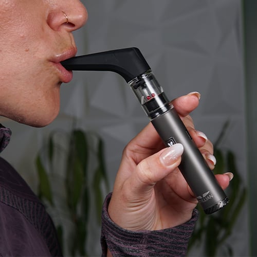 Utillian 6 Dab Pen - inhalation process