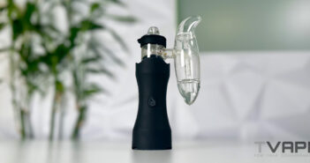 Dr. Dabber XS Review: An E Rig Worth its Portability?