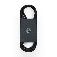 In the box: zeus arc gt3-usb charging cable