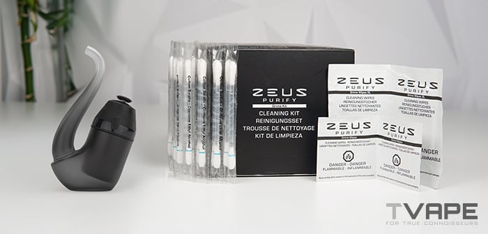 New Puffco Proxy dab pen est présenté avec des accessoires de nettoyage