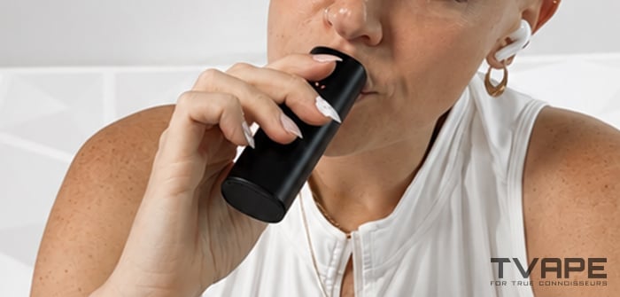 Pax 4 dry herb vaporizer in use