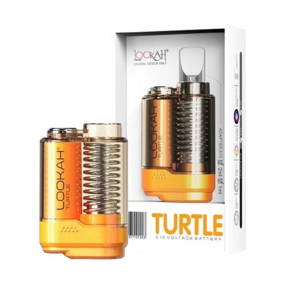 Batterie Lookah Turtle 510 affichée à côté de son emballage, avec un design compact inspiré des tortues en orange transparent, et une coque magnétique protectrice pour cartouche. 