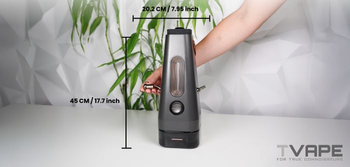 AirVape Enso size comparison with measurement overlays showing 45 cm / 17.7 inch height and 20.2 cm / 7.95 inch width